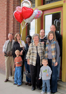 946b4-388515_10150390932954686_540959685_8232025_1807063957_n